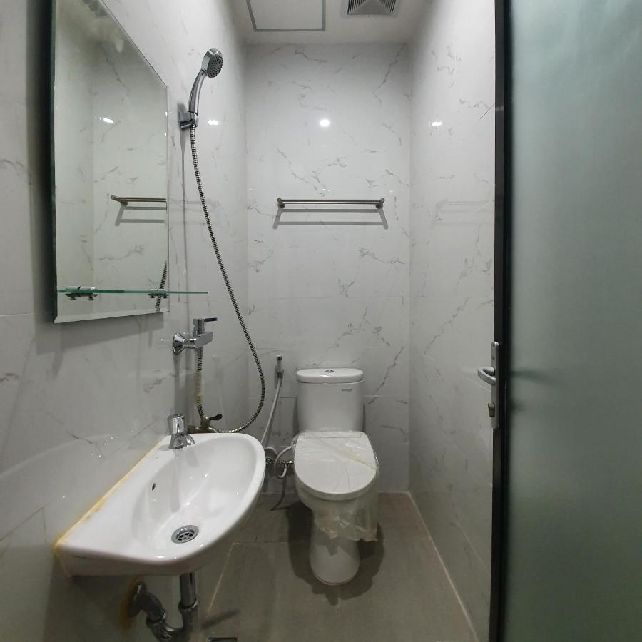 Circle One Hotel Палембанг Екстериор снимка