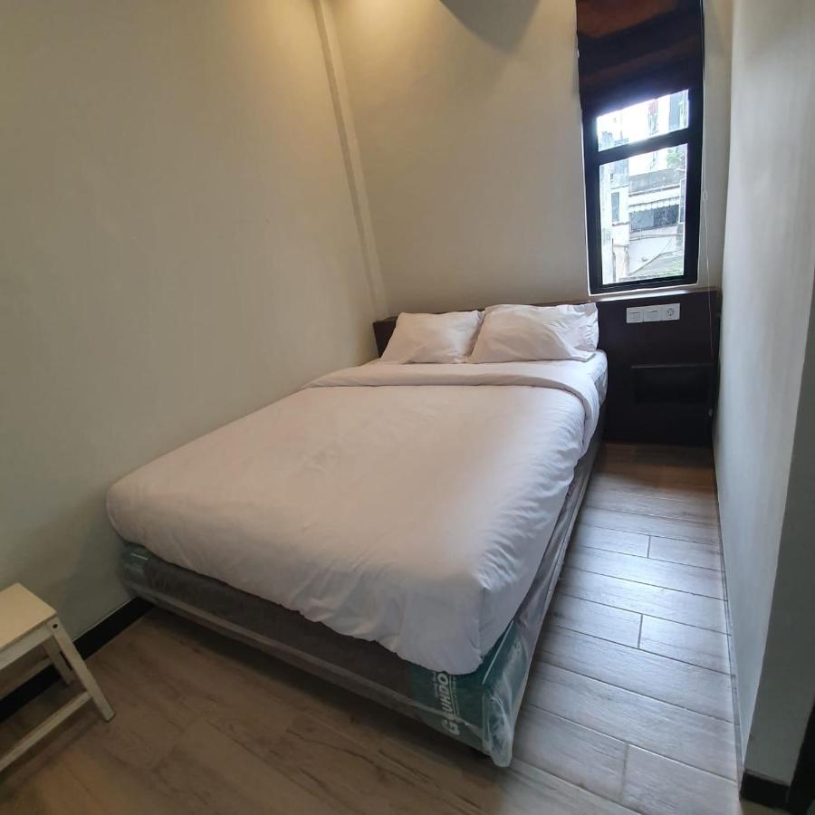 Circle One Hotel Палембанг Екстериор снимка